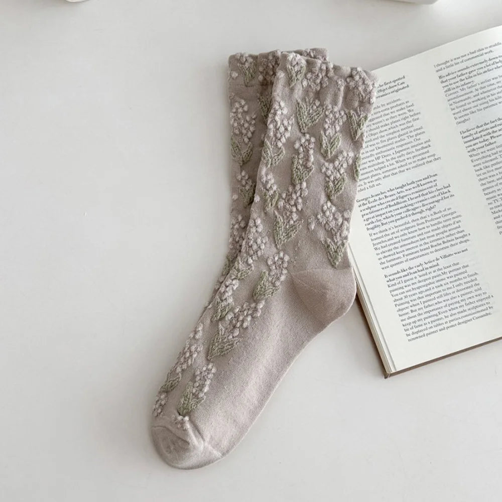 Autumn Winter Long For Women Retro Harajuku Relief Print Daily Casual Streetwear Cute Socks Fashion Japanese Style Women's Socks