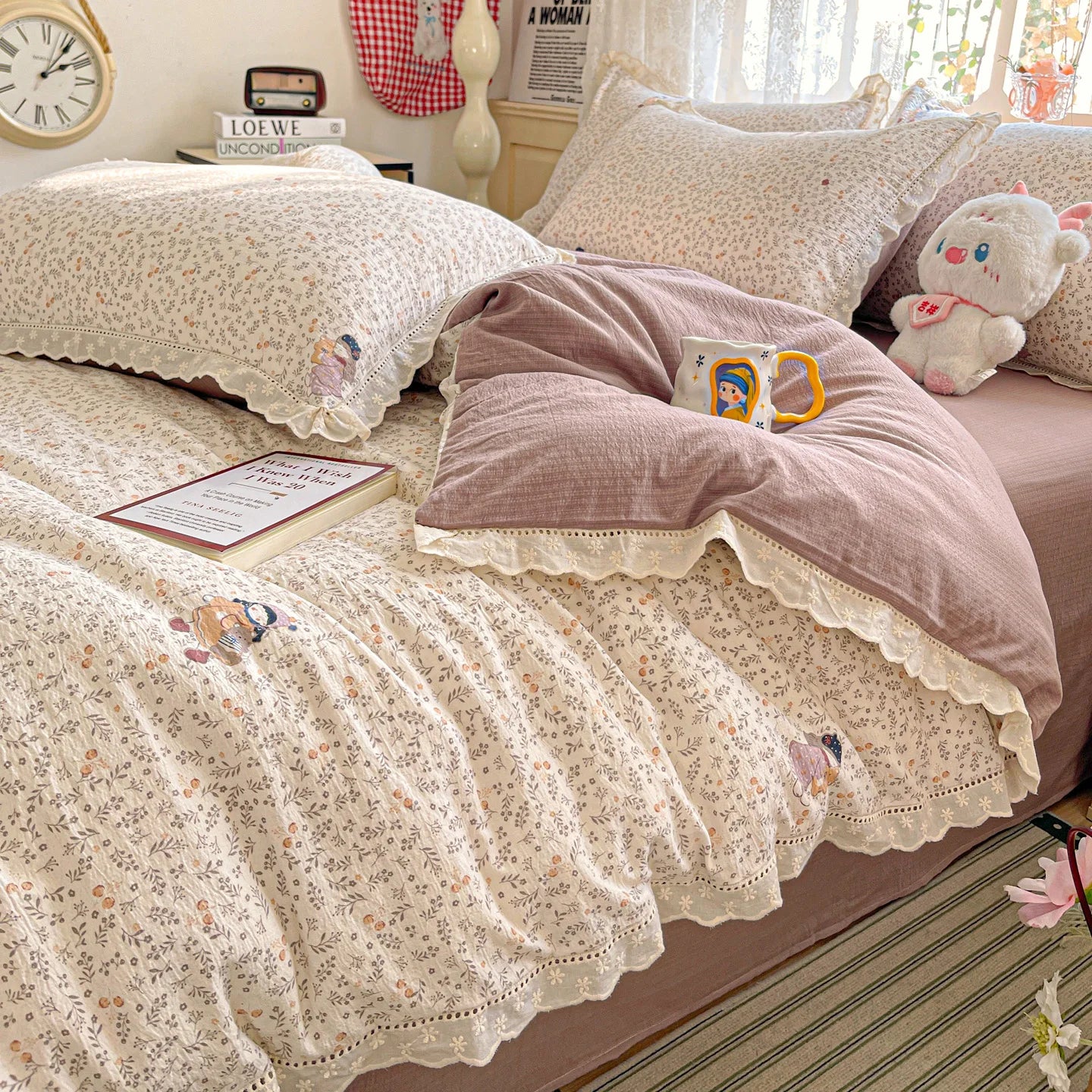 2025 new small fresh printing French lace lace double four-piece set bedding wrinkled yarn student three-piece set