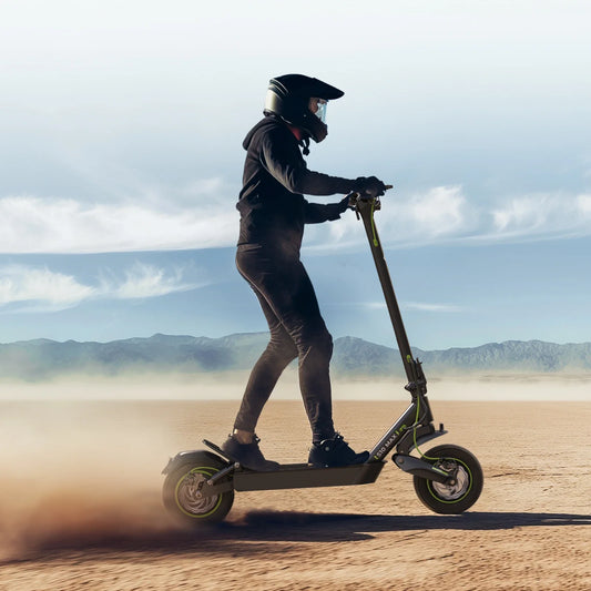 Isinwheel S10 Max Adult Electric Scooter 10 inches Off-Road Pneumatic Tires Foldable City Electric Scooter 1000W 48V15Ah Battery.