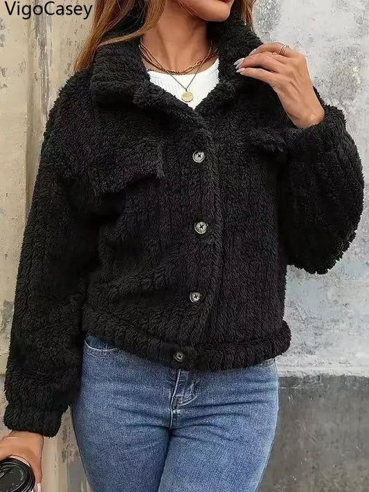 VigoCasey 2025, Herbst Winter Frauen Schwarze Jacke Einreiher Langarm Dicken Plüsch Warme Mantel Solide Dame Beiläufige Kurze Mantel.