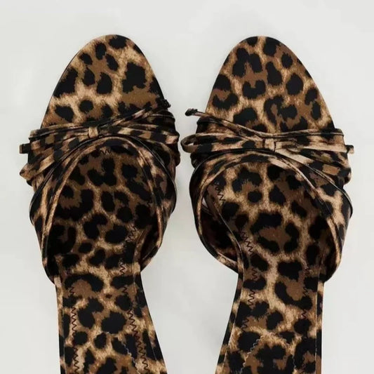 2025 New European and American High Quality Women Shoes Bow Knot Leopard Print High Heel Slippers Women Slippers.