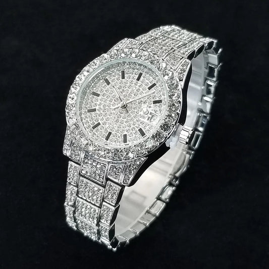 Elegant Diamond Watches Female Fashion Silver Round Stainless Steel Quartz Watch Iced Out Shiny Waterproof Clock Gift for Women.