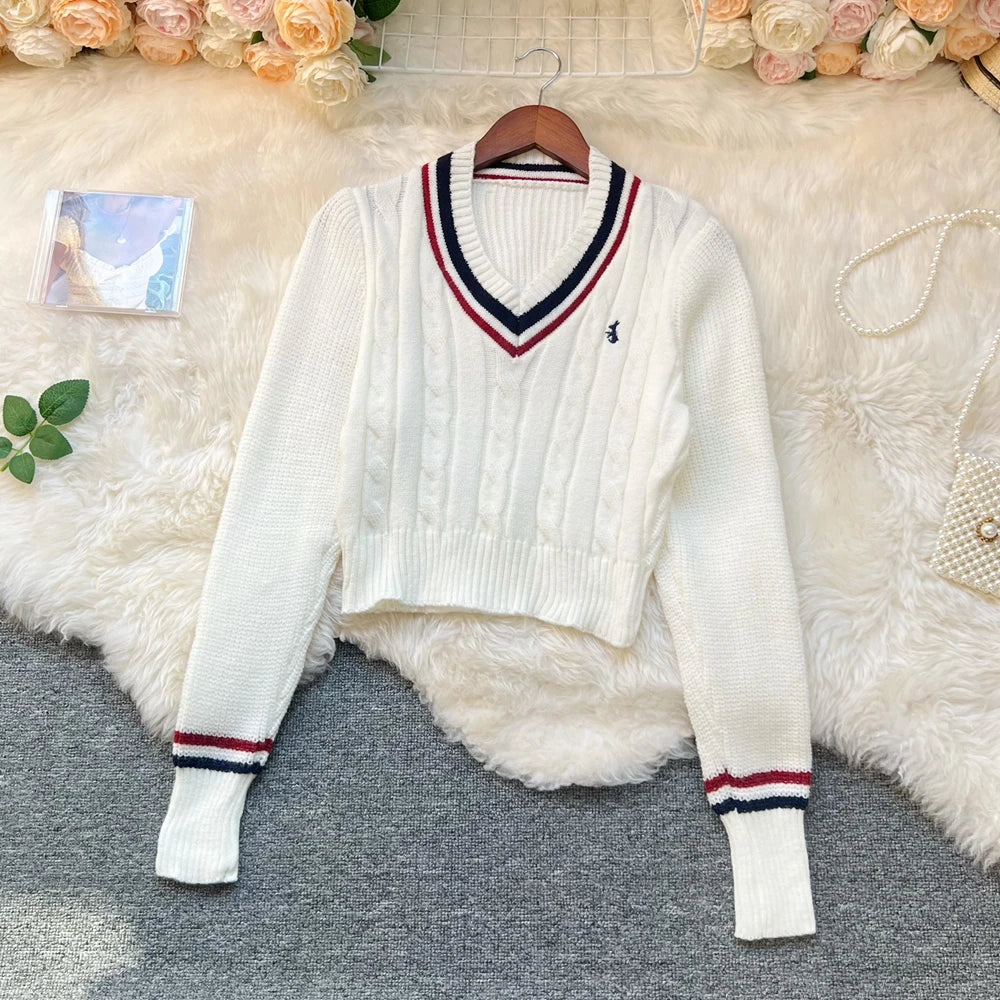 YuooMuoo Chic Fashion Knitted Tops 2025 Autumn Winter Y2K Embroidery Long Sleeve Lady Pullover Sweaters Streetwear Female Shirts.
