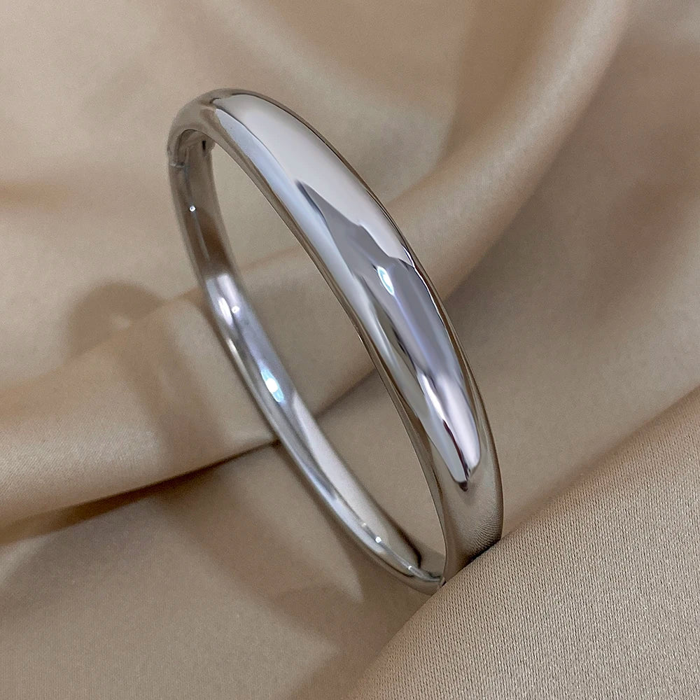 Minimalist Smooth Chunky Cuff Bangles for Women Stainless Steel Gold Silver Color Round Circle Bracelets Waterproof Jewelry.