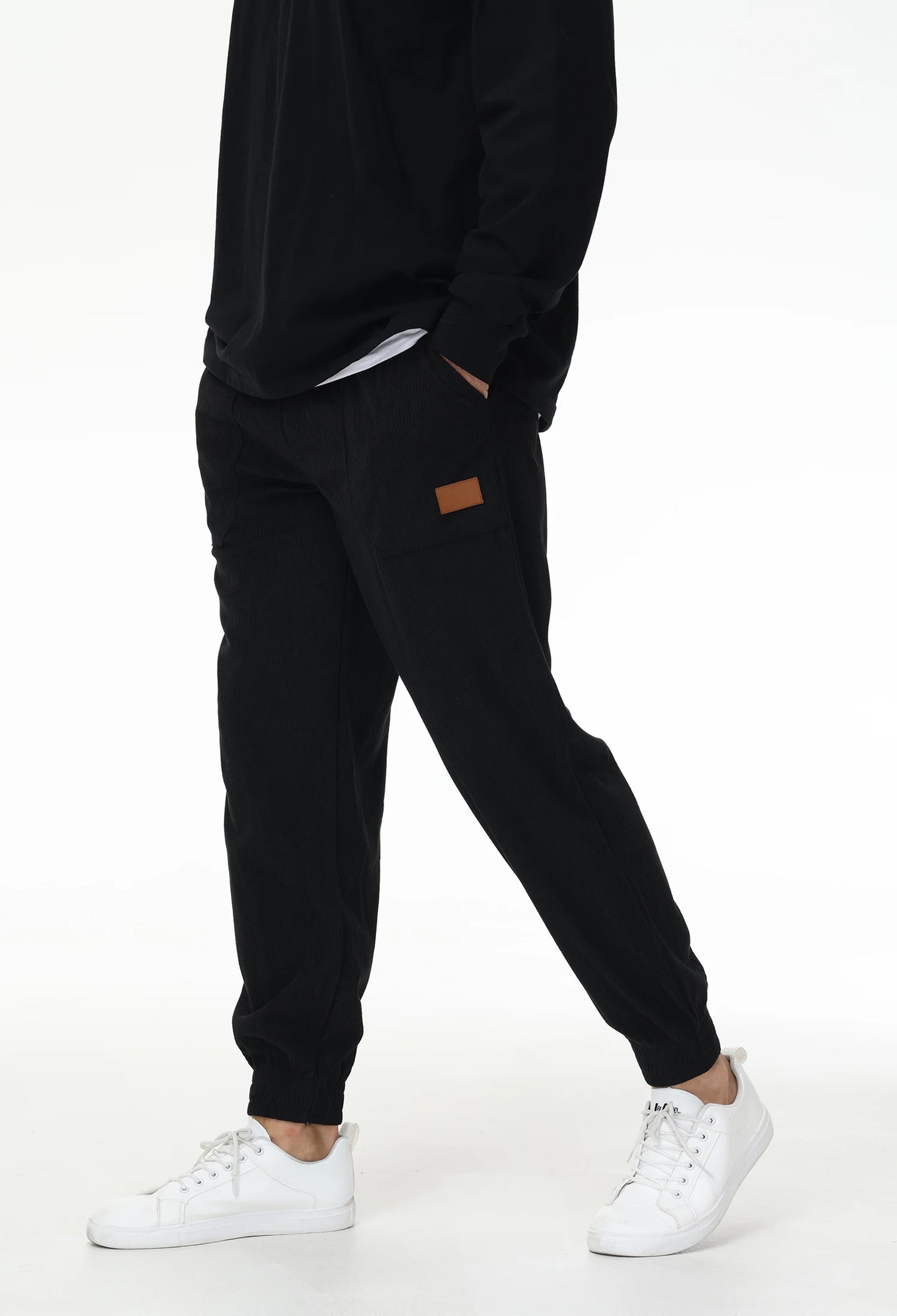 Mens Corduroy Sweatpants Elastic Waist Drawstring Tapered Pants With 4 Pockets for Jogging Running Outdoor Warm Sports.