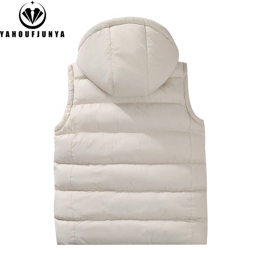 Autumn Winter Men Sleeveless Warm Detachable Hooded Vest Men Outdoor Windproof Casual Fashion Loose Brand Zipper Vest Male Coat.