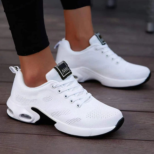 Women Casual Shoes Breathable Walking Mesh Flat Shoes Platform Sneakers Women Tenis Gym Vulcanized Shoes White Female Footwear.