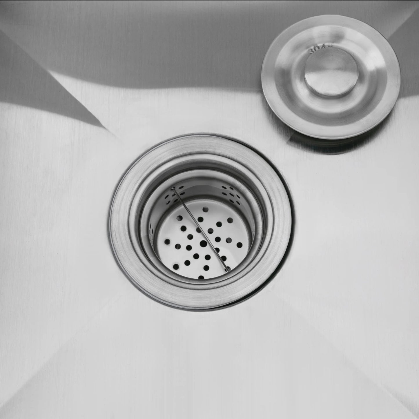 Einzelwaschbecken aus Edelstahl, kommerzielle Restaurant-Küchenspüle, freistehende Küchenspüle mit 360° ° Wasserhahn und 2 Einlassrohren