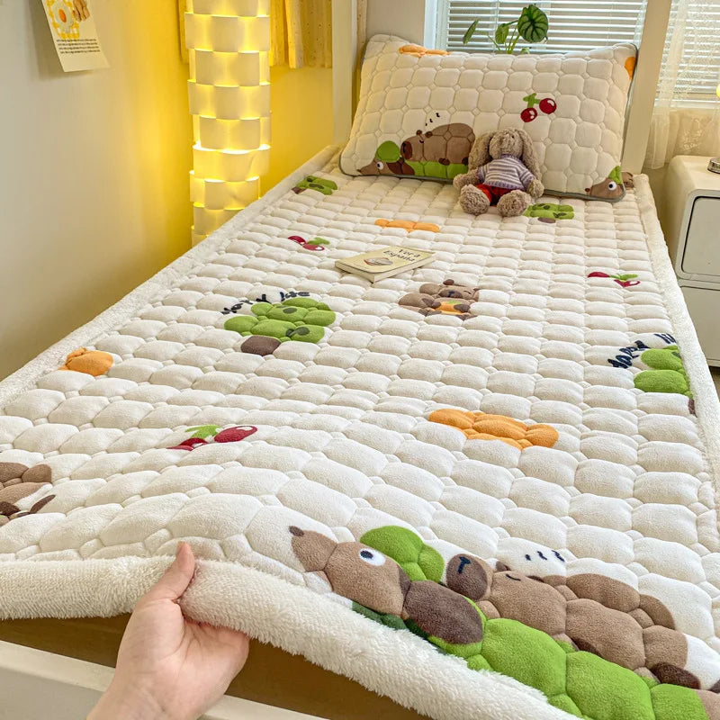 Cartoon Printed Warm Bed Mattress Super Soft Cozy Milk Velvet Single Bedding Protector Thick Tatami Mats for Autumn and Winter