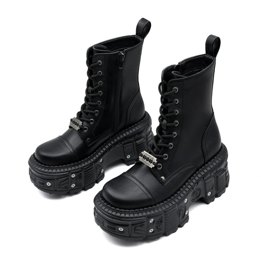 2025 New Punk Women Platform Ankle Boots Female's Rock Round Toe Lace Up Fashion Retro Chunky Shoes Metal Decor Short Boots.