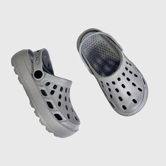 Adorable Kids Beach Shoes Lightweight Breathable Children Sandals Outdoor Learning Shoes Fashionable Simple EVA Clog Footwear.