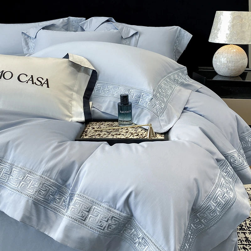 100% Egyptian Cotton White Luxury Embroidery Hotel Style Bedding Set Duvet Cover Set Flat/Fitted Bed Sheet Pillowcases 4Pcs.