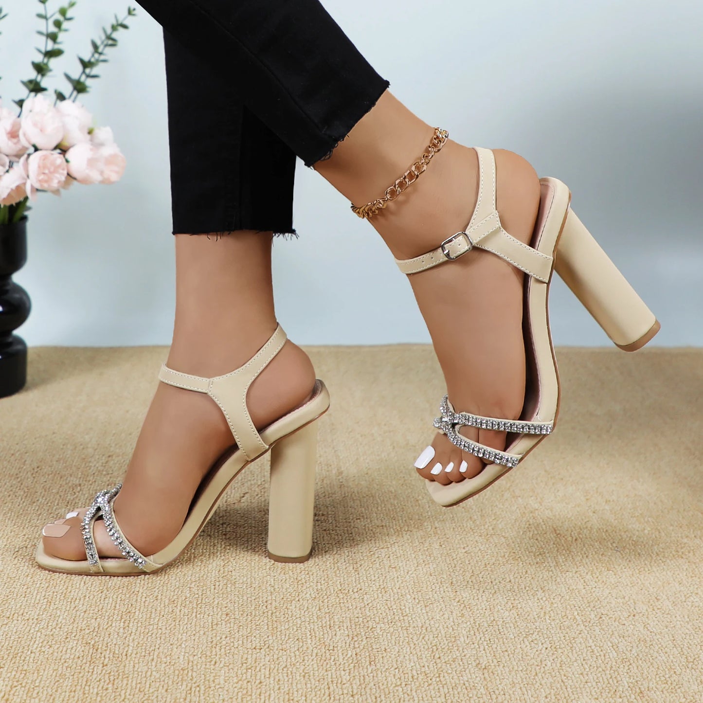 Women's artificial diamond high-heeled sandals Slides Slipper Wedding Dress , sparkly.