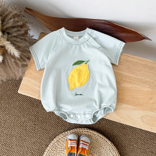 INS Sommer Neue Baby Body Neugeborenen Kleidung Jungen Mädchen Baumwolle Dreieck Strampler Plüsch brief Kurzarm Infant 0-18M.