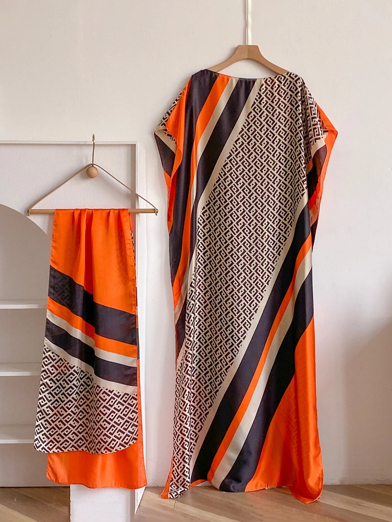 Sommer Neue Mode Afrikanische Kleider Für Frauen Elegante Gedruckt Seide Muslimischen Dame Lange Hijab Kaftan Kleid Oversize Kuwait Abaya