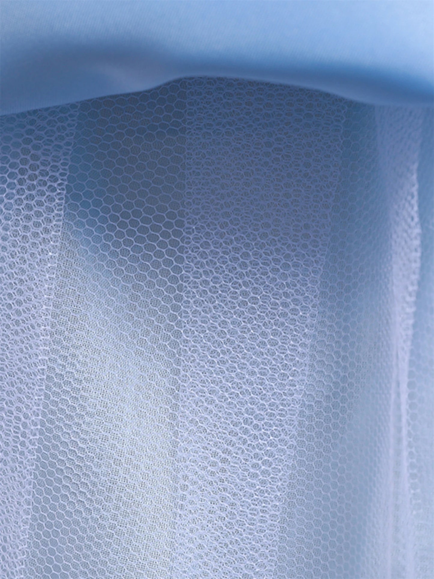 Blumen stickerei Kleid des blauen Mädchens ärmellose schlanke Prinzessin Geburtstags feier Kleid Klavier Performance tragen.