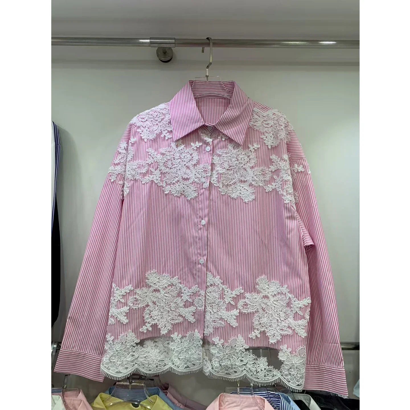 Women's Long Sleeved Striped Patchwork Lace Top 2025 Autumn Korean Fashionable Versatile Casual Shirt.