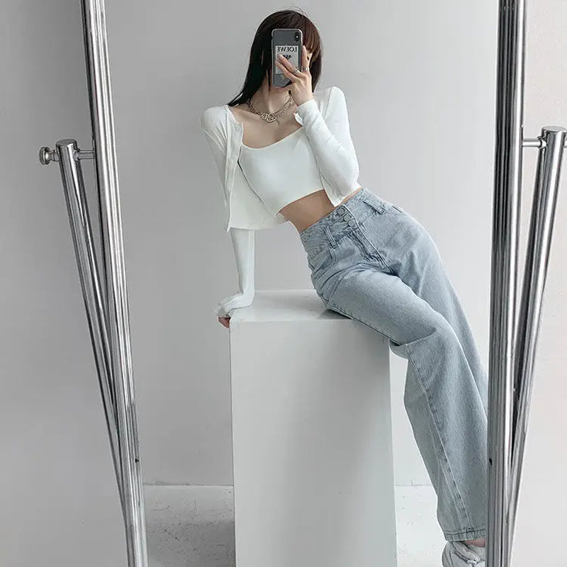 High Waist Loose Comfortable Jeans for Women Streetwear Fashionable Straight Pants Mom Jeans Washed Boyfriend Jeans.