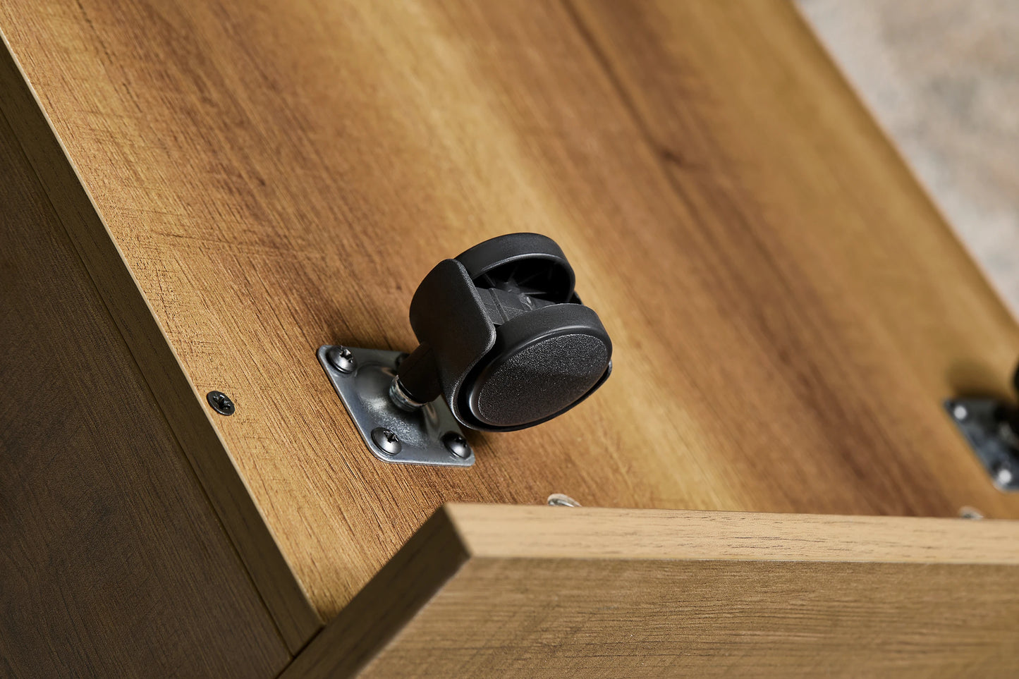 SoBuy FWT103-PF Schreibtisch mit 3 Ablagen Computertisch Bürotisch für Homeoffice Industrie-Design BHT ca. 143x90x50cm