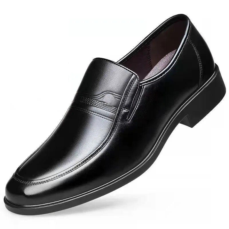 New Leisure Shoes Men's Fashion Leather Shoes Wholesale.
