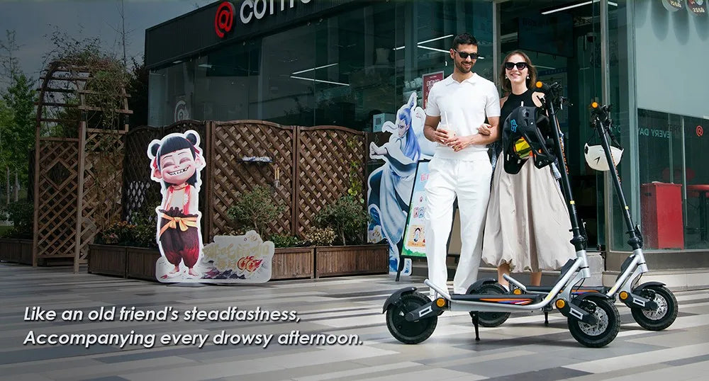 Kukirin A1 Folding Electric Scooter, 800W 48V 13Ah Battery, 10" Vacuum Tire, 45km/h Max Speed 45km Range Front & Rear Disc Brake.