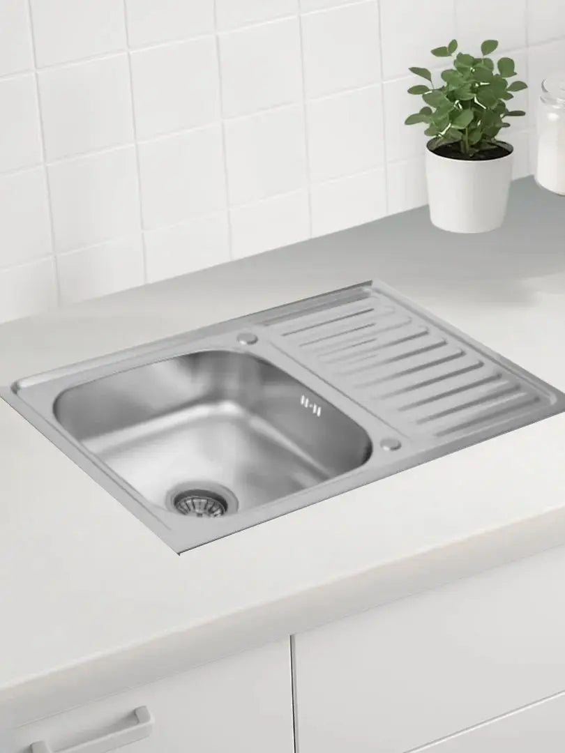 80 x 50 cm große Küchenspüle aus Edelstahl, Einzelschüssel mit Wasserhahnloch und Abtropffläche, Silber, linke/rechte Option