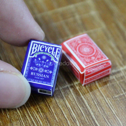 1 Set 2 Boxes Mini 1/12 Scale Dollhouse Miniature Poker Card Pretend Play House Decoration for BJD OB11 Doll Accessories.