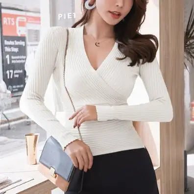 Kurze Grundlegende Pullover Frauen 2023 Sexy Tiefem V-ausschnitt Pullover frauen Pullover Schlank Bodenbildung Pullover Weibliche Elastische Baumwolle Tops