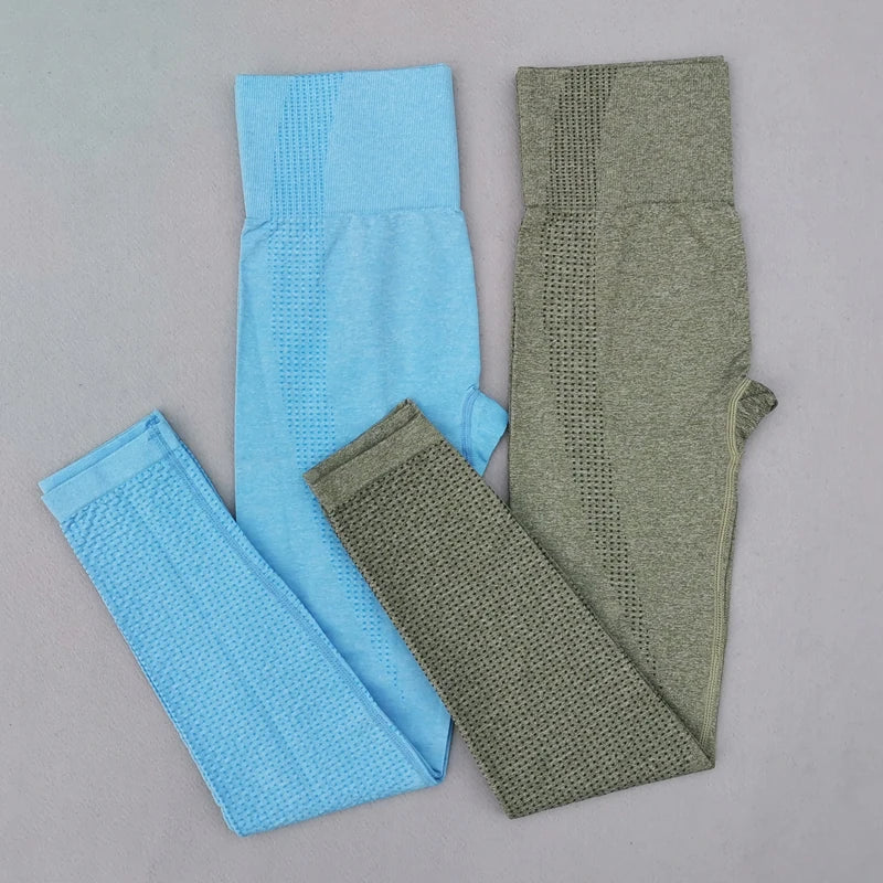 Seamless Yoga Crop Top For Women Long Sleeve Gym Workout Tops with Thumb Holes Sports Running Shirt Women Sportswear.