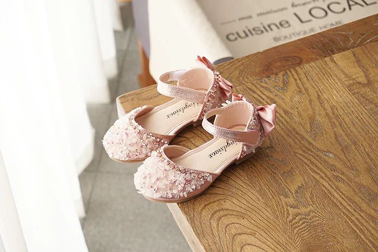 New Kids Leather Shoes Girls Wedding Shoes Children Princess Sandals Sequins Bow Girls Casual Dance Shoes Flat Sandals E462.