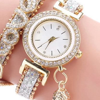 Vintage Watch Women Bracelet Watches Ladies Love Leather Strap Rhinestone Quartz Wrist Watch Quartz Watches Women's Watch.