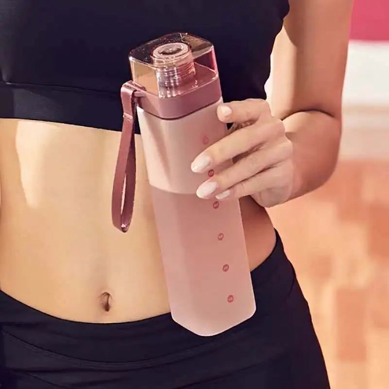 Fashion Square Frosted Plastic Water Bottle Portable Leakproof Transparent Gym Bottle Outdoor Sport Direct Drinking Cup BPA Free.