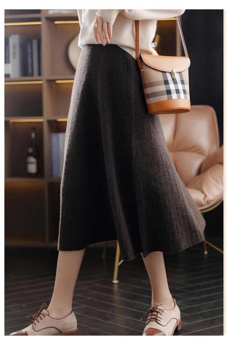 2025 Autumn New High-Waist 100%Pure Wool Pleated Long Skirt Women's Knit Base Skirt Fashion Pack Hip A-Line Cashmere Large Skirt