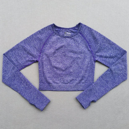 Seamless Yoga Crop Top For Women Long Sleeve Gym Workout Tops with Thumb Holes Sports Running Shirt Women Sportswear.