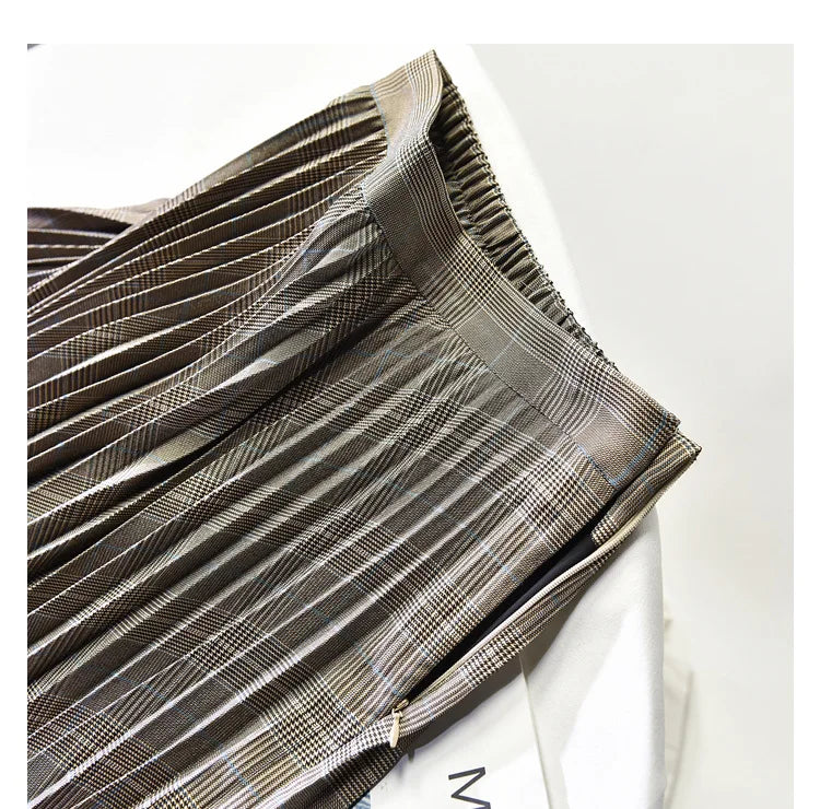Looks Thin Pleated Skirt 2025 New High Waist A-line Skirt Mid-length Big Size Plaid Skirt Long Pleated Skirt Length 75-90cm