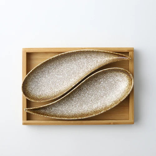 Japanese snack tray creative cold cut snack small dish ceramic sushi plate fruit plate household tableware daily tableware.