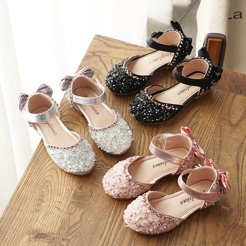 New Kids Leather Shoes Girls Wedding Shoes Children Princess Sandals Sequins Bow Girls Casual Dance Shoes Flat Sandals E462.