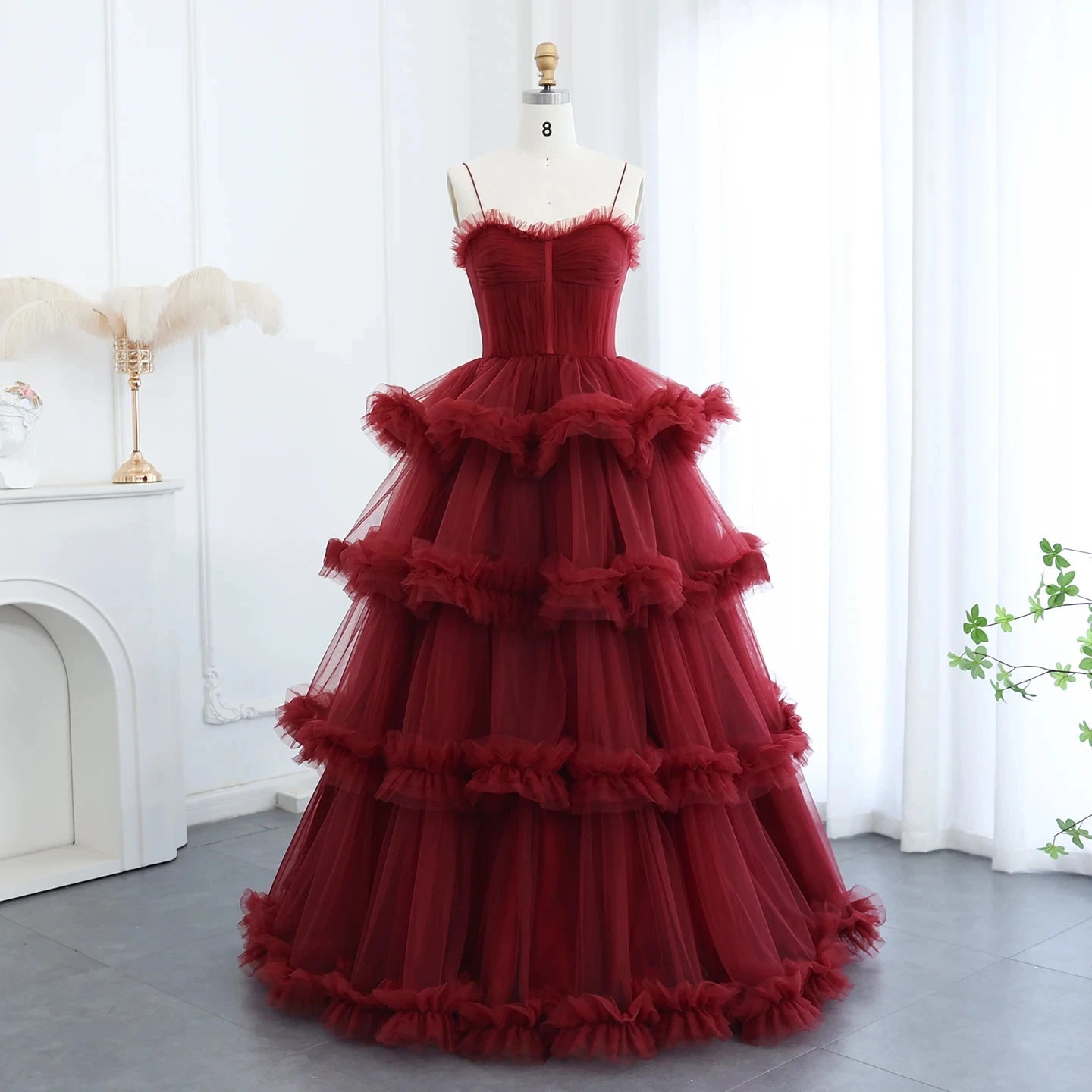 Arabic Burgundy Tulle Tiered Ruffles Evening Dresses With Gloves Pink Spaghetti Straps Wedding Party Gowns SF049-2.