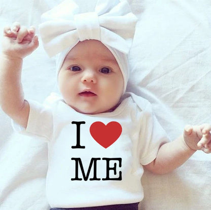 Meine Tante liebt mich und toller Sommer-Body für Kleinkinder, Hipster-Overall, trendiger Body für Neugeborene.