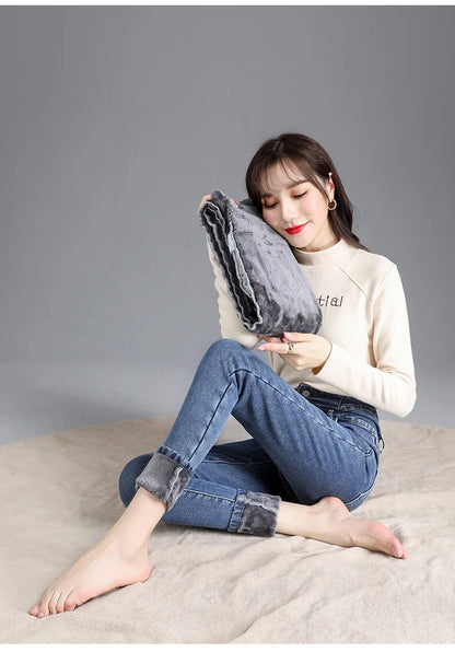 Thermische Winter Dicke Fleece High-taille Warme Dünne Jeans Dicke Frauen Stretch Taste Bleistift Hosen Mom Casual Samt Jeans