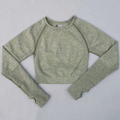 Seamless Yoga Crop Top For Women Long Sleeve Gym Workout Tops with Thumb Holes Sports Running Shirt Women Sportswear.