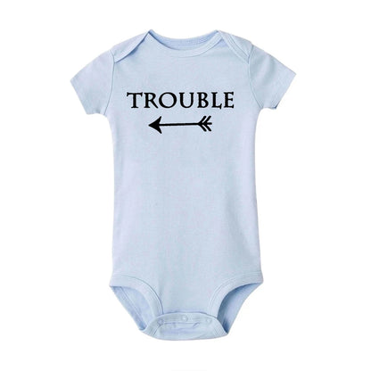 Neugeborenen Baby Bodys Doppel Ärger Twin Kinder Unisex Kurzarm Strampler Playsuits Outfits Jungen Mädchen Geboren Krabbeln Kleidung.