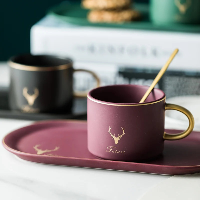 European Luxurious Gold Rim Ceramics Coffee Cups And Saucers Spoon Sets With Gift Box Tea Soy Milk Breakfast Mugs Dessert Plate.