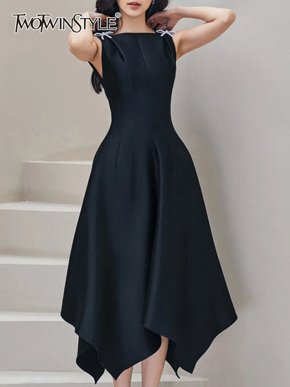TWOTWINSTYLE Elegante Schwarz Kleid Für Frauen Quadrat Kragen Ärmellose Hohe Taille Solide Patchwork Bowknot Midi Kleider Weiblichen Stil.