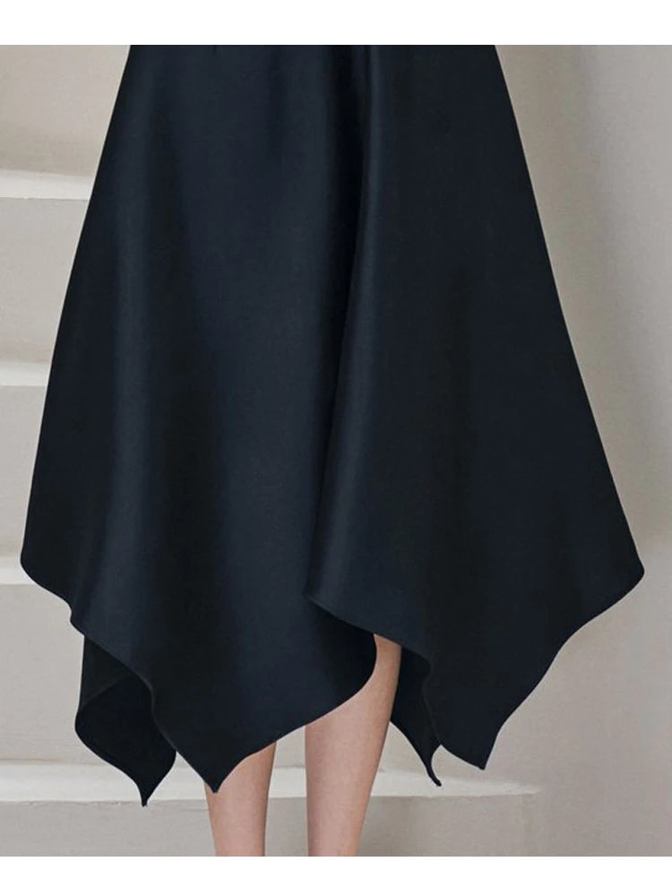 TWOTWINSTYLE Elegante Schwarz Kleid Für Frauen Quadrat Kragen Ärmellose Hohe Taille Solide Patchwork Bowknot Midi Kleider Weiblichen Stil.