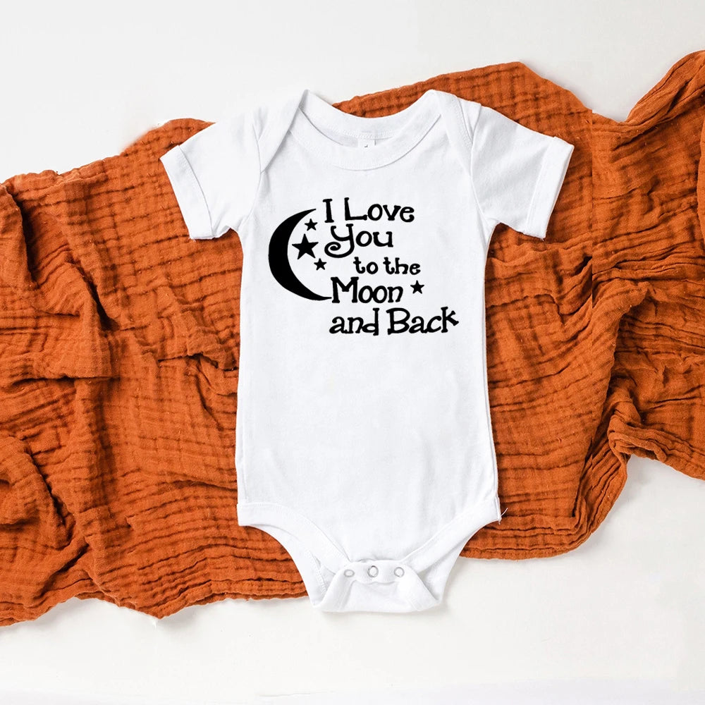 ICH LIEBE DICH ZUM MOND UND ZURÜCK & My Auntie Liebt Mich Gedruckt Jungen Mädchen Infant Playsuits Ein Stück schöne Baby Kid Romper Body.