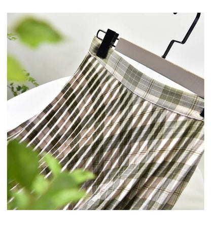 Looks Thin Pleated Skirt 2025 New High Waist A-line Skirt Mid-length Big Size Plaid Skirt Long Pleated Skirt Length 75-90cm