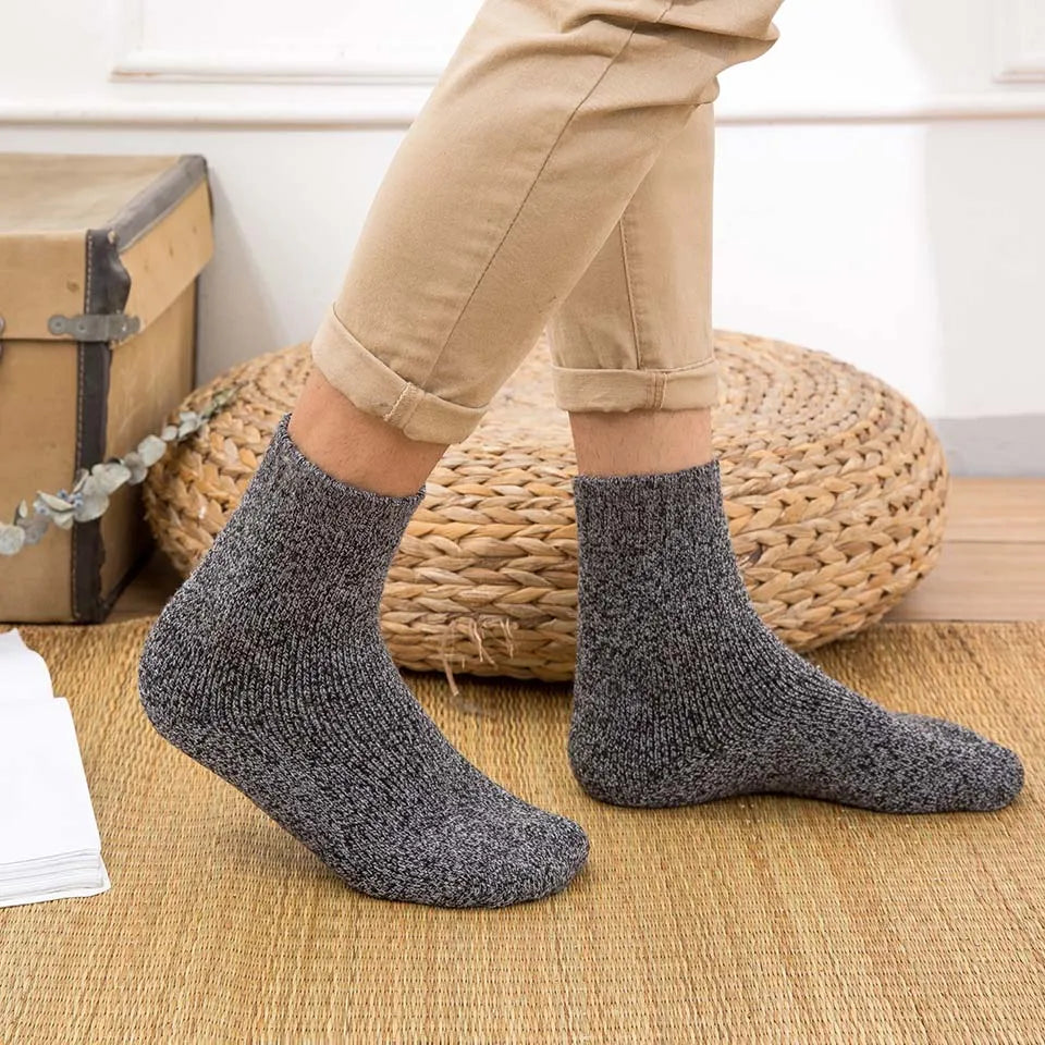 Winter Men's Merino Wool Socks Super Thick Warm High Quality Harajuku Retro Snow Casual Antifreeze Socks 5 Pair.