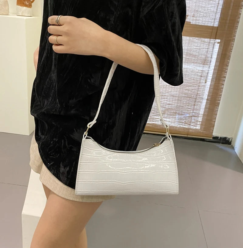 Fashion PU Leather Bags for Women Alligator Pattern Armpit Handbag Female Small Underarm Messenger Bag Purse.
