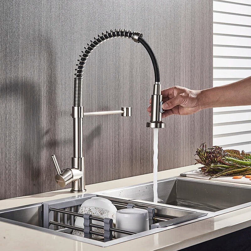 Brushed Gold Kitchen Sink Faucet Spring Pull-down Hot Cold Mixer Faucet Deck Installation Faucet